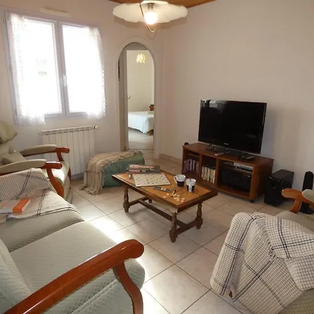 Maison Familiale 94m² A 1,2km Des Plages - Jardin Clos, 3 Chambres, Terrasse Equipee - Fr-1-540-255 *
