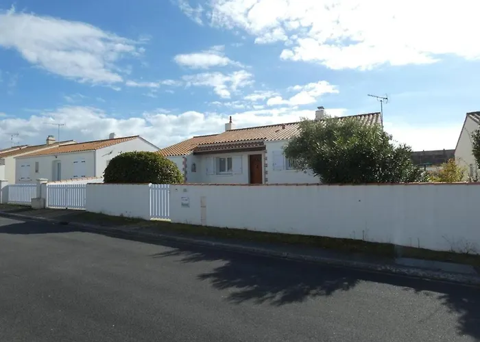 Maison Spacieuse Avec Jardin Clos, Animaux Acceptes, Pres Des Plages - Fr-1-540-255