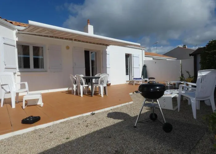 Maison Spacieuse Avec Jardin Clos, Animaux Acceptes, Pres Des Plages - Fr-1-540-255 *